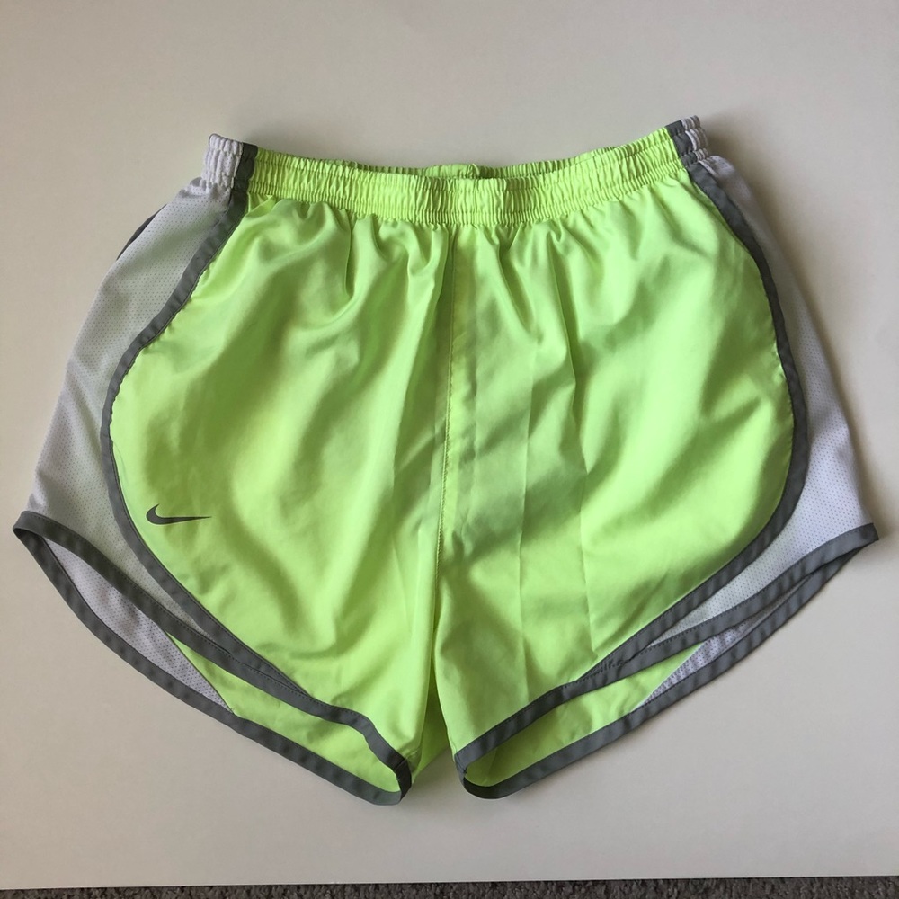 Nike Women’s Tempo Running Shorts- Small